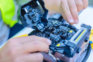 Fiber Optic Fusion Splicer